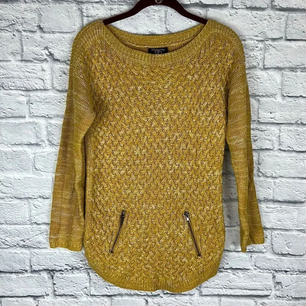 Hooked Up Mustard Knit Sweater Size Medium